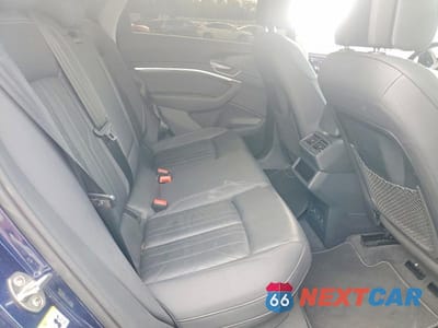 Zdjęcie 11 z 14 samochodu: 2022 AUDI E-TRON PREMIUM VIN:WA1AAAGE2NB022824 - miniatura