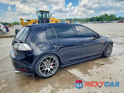 Trzecie zdjęcie samochodu z tyłu: 2015 VOLKSWAGEN GTI VIN:3VW4T7AUXFM049678 - miniatura