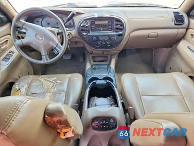 Zdjęcie 8 z 13 samochodu: 2001 TOYOTA SEQUOIA SR5 VIN:5TDZT34AX1S030513 - miniatura