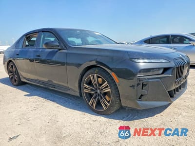 Czwarte zdjęcie samochodu z boku: 2023 BMW 760 XI VIN:WBA33EJ01PCL68158 - miniatura