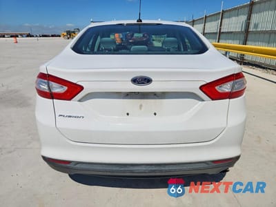 Zdjęcie 6 z 12 samochodu: 2015 FORD FUSION S VIN:3FA6P0G76FR224302 - miniatura