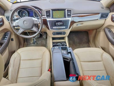 Zdjęcie 8 z 12 samochodu: 2014 MERCEDES-BENZ ML 350 VIN:4JGDA5JB3EA306134 - miniatura