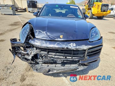 Piąte zdjęcie samochodu w środku: 2019 PORSCHE CAYENNE TURBO VIN:WP1AF2AY8KDA80189 - miniatura