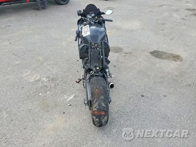 Zdjęcie 6 z 9 samochodu: 2022 YAMAHA YZFR7 VIN:JYARM38E3NA001802 - miniatura