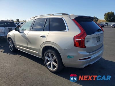 Drugie zdjęcie samochodu z przodu: 2016 VOLVO XC90 T8 VIN:YV4BC0PK2G1066347 - miniatura