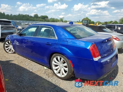 Drugie zdjęcie samochodu z przodu: 2018 CHRYSLER 300 TOURING VIN:2C3CCAAG0JH308213 - miniatura