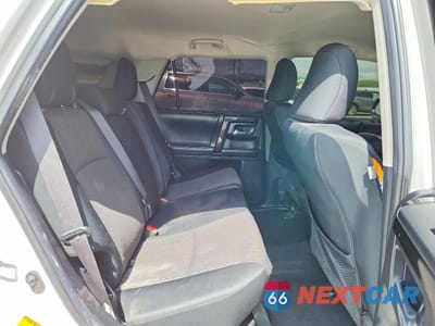 Zdjęcie 11 z 14 samochodu: 2016 TOYOTA 4RUNNER TRAIL VIN:JTEBU5JR2G5345126 - miniatura