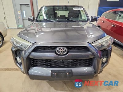 Piąte zdjęcie samochodu w środku: 2015 TOYOTA 4RUNNER SR5 VIN:JTEBU5JRXF5273736 - miniatura