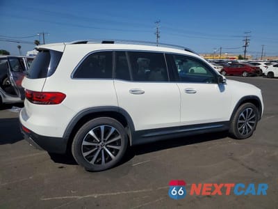 Trzecie zdjęcie samochodu z tyłu: 2021 MERCEDES-BENZ GLB 250 VIN:W1N4M4GB1MW089660 - miniatura