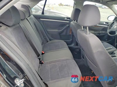 Zdjęcie 10 z 12 samochodu: 2007 VOLKSWAGEN JETTA 2.5 VIN:3VWHG71K27M098640 - miniatura