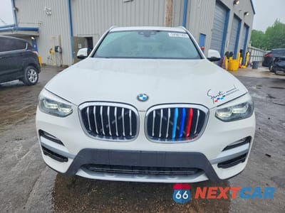 Piąte zdjęcie samochodu w środku: 2019 BMW X3 SDRIVE30I VIN:5UXTR7C56KLE93740 - miniatura