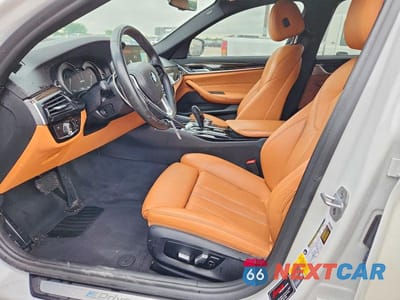 Zdjęcie 7 z 13 samochodu: 2018 BMW 530E VIN:WBAJA9C55JB251516 - miniatura