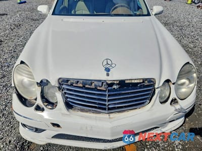 Zdjęcie 11 z 12 samochodu: 2009 MERCEDES-BENZ E 350 VIN:WDBUF56X19B356846 - miniatura