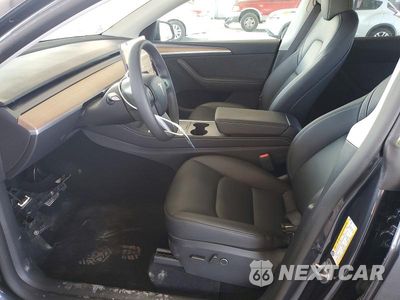 Zdjęcie 7 z 13 samochodu: 2025 TESLA MODEL Y VIN:7SAYGDEE1SA360036 - miniatura