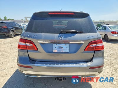Zdjęcie 6 z 13 samochodu: 2013 MERCEDES-BENZ ML 350 4MATIC VIN:4JGDA5HB1DA162068 - miniatura