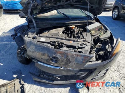 Zdjęcie 11 z 12 samochodu: 2010 MAZDA 3 I VIN:JM1BL1SF4A1183115 - miniatura