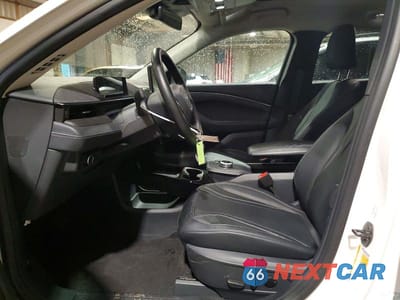 Zdjęcie 7 z 14 samochodu: 2024 FORD MUSTANG MACH-E PREMIUM VIN:3FMTK3SUXRMA27883 - miniatura