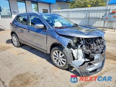 Czwarte zdjęcie samochodu z boku: 2022 NISSAN ROGUE SPORT SV VIN:JN1BJ1BW0NW680826 - miniatura