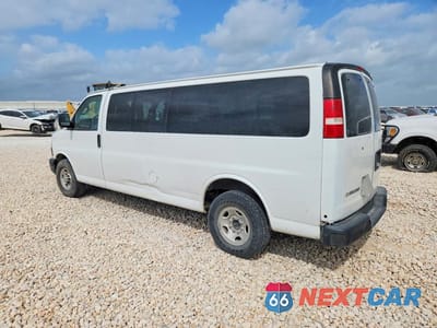 Drugie zdjęcie samochodu z przodu: 2020 CHEVROLET EXPRESS G3500 LS VIN:1GAZGNFG5L1121683 - miniatura