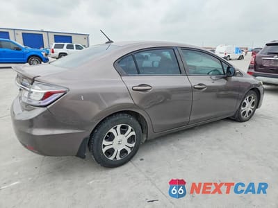 Trzecie zdjęcie samochodu z tyłu: 2013 HONDA CIVIC HYBRID VIN:19XFB4F25DE000125 - miniatura