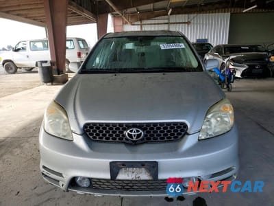 Piąte zdjęcie samochodu w środku: 2003 TOYOTA MATRIX VIN:2T1KY38E53C049465 - miniatura