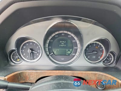 Zdjęcie 9 z 12 samochodu: 2011 MERCEDES-BENZ E 350 4MATIC VIN:WDDHF8HB4BA271216 - miniatura