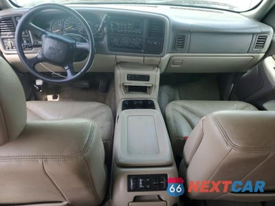 Zdjęcie 8 z 13 samochodu: 2000 GMC YUKON VIN:1GKEK13TXYJ177113 - miniatura