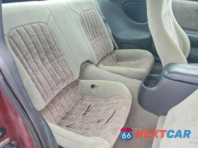 Zdjęcie 10 z 13 samochodu: 2002 CHEVROLET CAMARO VIN:2G1FP22K022138549 - miniatura
