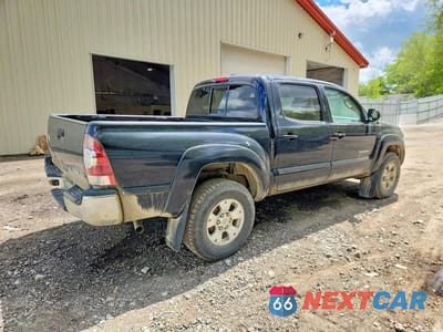 Trzecie zdjęcie samochodu z tyłu: 2009 TOYOTA TACOMA DOUBLE CAB VIN:3TMLU42N09M030983 - miniatura