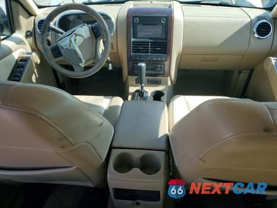 Zdjęcie 8 z 14 samochodu: 2008 FORD EXPLORER LIMITED VIN:1FMEU758X8UB31891 - miniatura