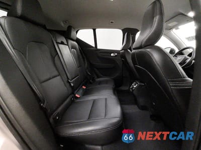 Zdjęcie 11 z 14 samochodu: 2024 VOLVO XC40 CORE VIN:YV4L12UKXR2323438 - miniatura