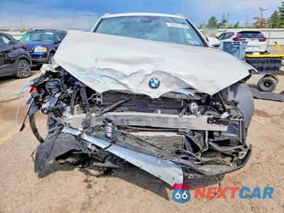 Piąte zdjęcie samochodu w środku: 2020 BMW X1 XDRIVE28I VIN:WBXJG9C08L5P67315 - miniatura