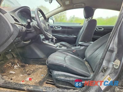 Zdjęcie 7 z 12 samochodu: 2018 NISSAN SENTRA SV VIN:3N1AB7APXJL641795 - miniatura