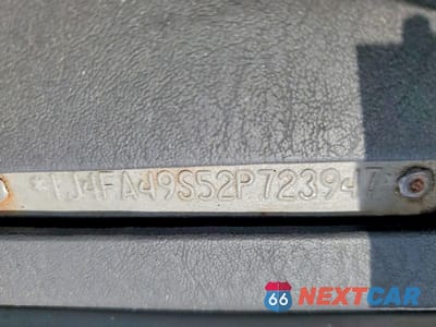 Zdjęcie 13 z 13 samochodu: 2002 JEEP WRANGLER / TJ SPORT VIN:1J4FA49S52P723947 - miniatura