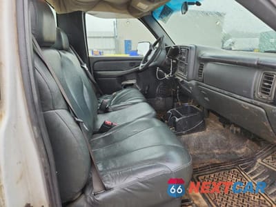 Zdjęcie 10 z 12 samochodu: 2002 GMC SIERRA C2500 HEAVY DUTY VIN:1GDHC24U62E303711 - miniatura