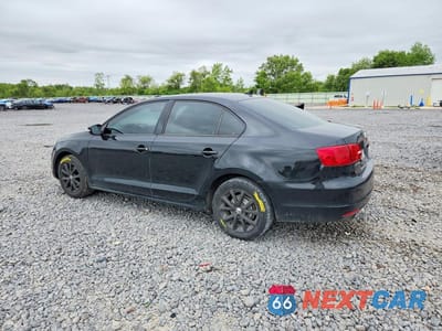 Drugie zdjęcie samochodu z przodu: 2011 VOLKSWAGEN JETTA SE VIN:3VWBX7AJ5BM394662 - miniatura