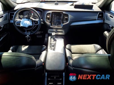 Zdjęcie 8 z 13 samochodu: 2019 VOLVO XC90 T6 R-DESIGN VIN:YV4A22PM9K1440814 - miniatura