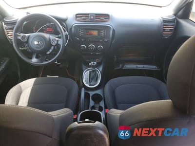 Zdjęcie 8 z 13 samochodu: 2015 KIA SOUL BASE VIN:KNDJN2A29F7133499 - miniatura