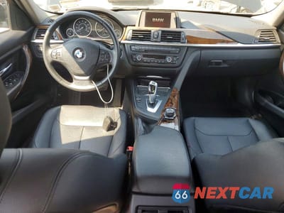 Zdjęcie 8 z 12 samochodu: 2014 BMW 320 I XDRIVE VIN:WBA3C3C5XEP660930 - miniatura