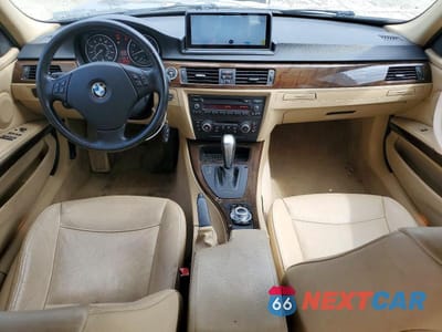 Zdjęcie 8 z 12 samochodu: 2011 BMW 328 XI SULEV VIN:WBAPK5C55BA659313 - miniatura