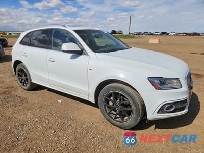 Czwarte zdjęcie samochodu z boku: 2014 AUDI Q5 PROGRESSIV VIN:WA1MFCFP8EA076504 - miniatura