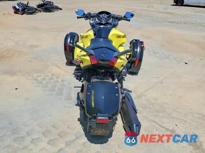 Czwarte zdjęcie samochodu z boku: 2014 CAN-AM SPYDER ROADSTER RS VIN:2BXNABC16EV001211 - miniatura