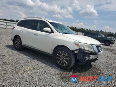 Czwarte zdjęcie samochodu z boku: 2016 NISSAN PATHFINDER SL VIN:5N1AR2MN5GC621881 - miniatura