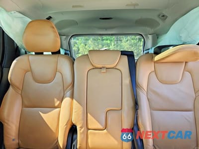 Zdjęcie 10 z 13 samochodu: 2016 VOLVO XC90 T6 VIN:YV4A22PK3G1036350 - miniatura
