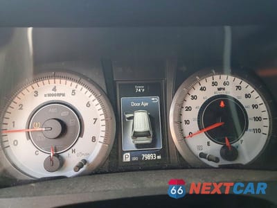 Zdjęcie 9 z 13 samochodu: 2015 TOYOTA SIENNA SPORT VIN:5TDXK3DC0FS558189 - miniatura