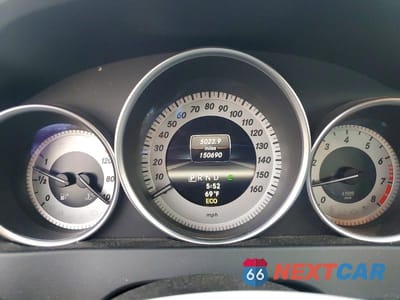 Zdjęcie 9 z 12 samochodu: 2013 MERCEDES-BENZ C 300 4MATIC VIN:WDDGF8AB7DR279479 - miniatura