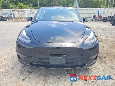 Piąte zdjęcie samochodu w środku: 2023 TESLA MODEL Y VIN:7SAYGDEE6PA188769 - miniatura