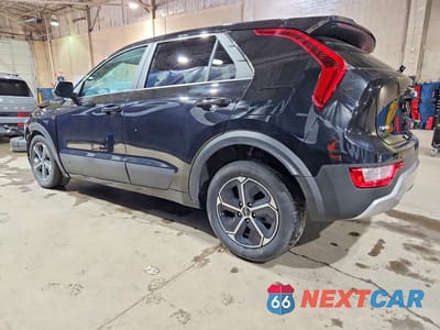 Drugie zdjęcie samochodu z przodu: 2026 KIA NIRO LX VIN:KNDCP3LE7T5319694 - miniatura
