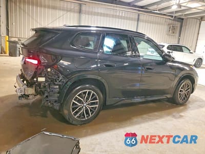Trzecie zdjęcie samochodu z tyłu: 2025 BMW X1 XDRIVE28I VIN:WBX73EF03S5242977 - miniatura