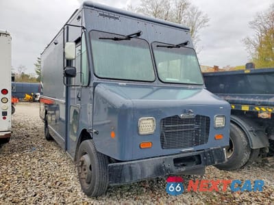 Czwarte zdjęcie samochodu z boku: 2020 FREIGHTLINER MT45 CHASSIS DELIVERY TRUCK VIN:4UZAC2EA6LCMH8121 - miniatura